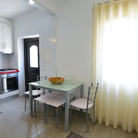 纳扎雷中心假日公寓