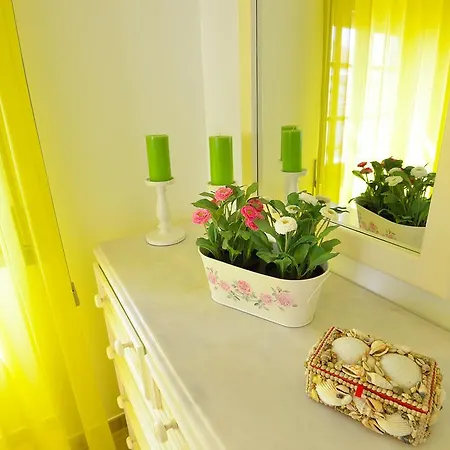 Appartamento Holidays Centro *